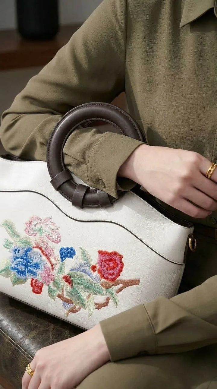 White Formal Hand Bag For Ladies P37006