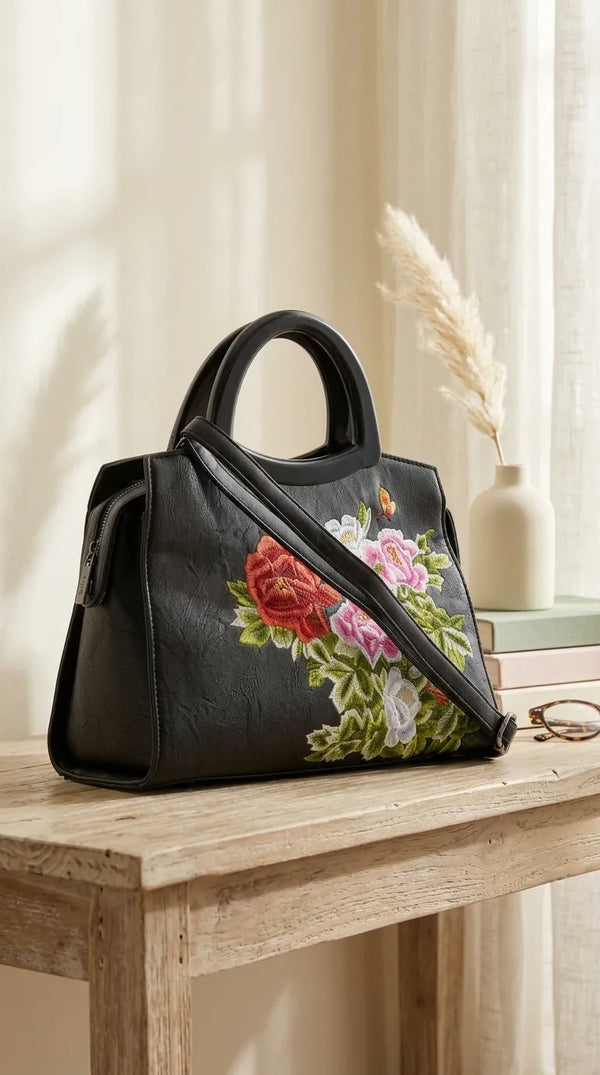 Black Formal Hand Bag For Ladies P37013