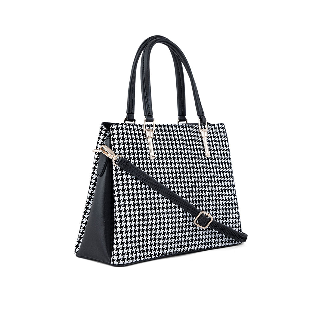 Black Formal Hand Bag P55651