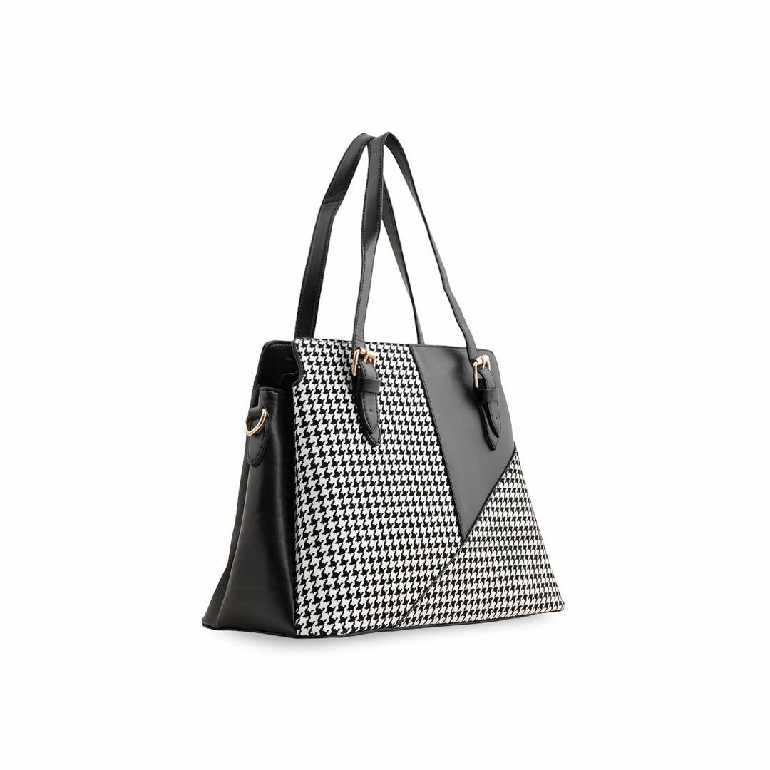 Black Formal Hand Bag P55715