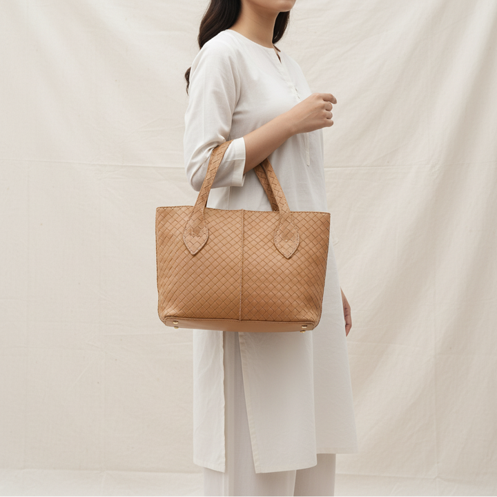 Beige Casual Shoulder Bag For Women P56321