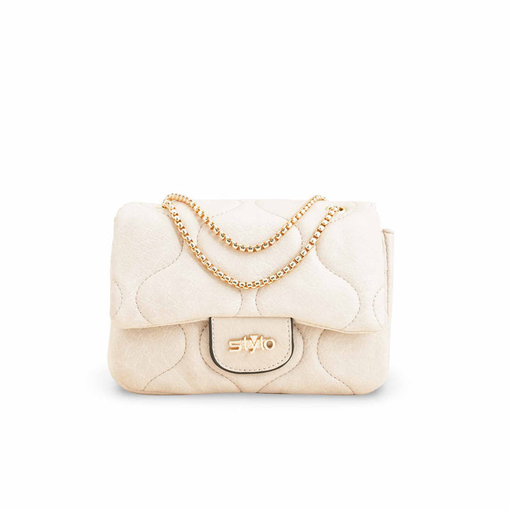 White Formal Pouch P97606