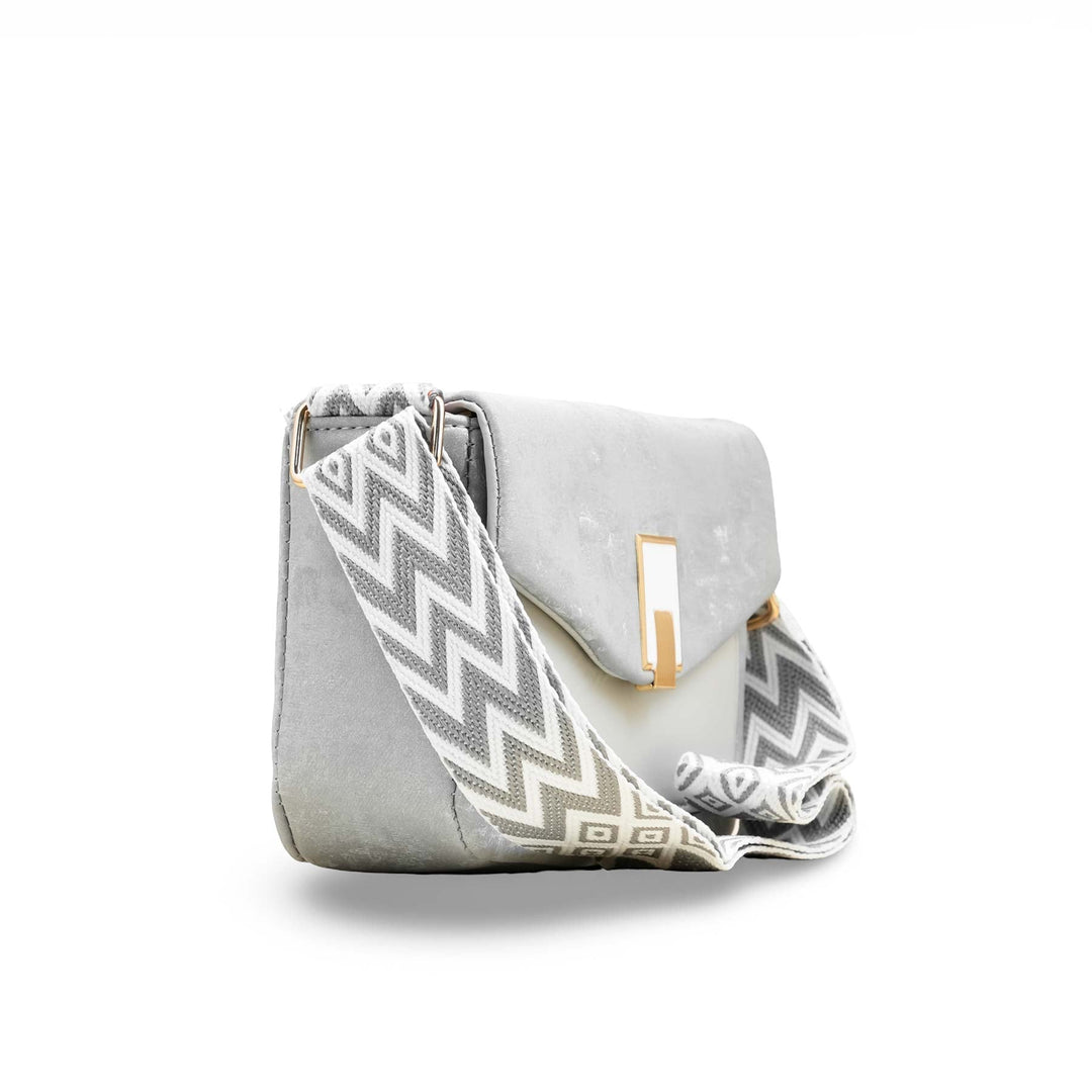 Silver Casual Pouch For Women P97612