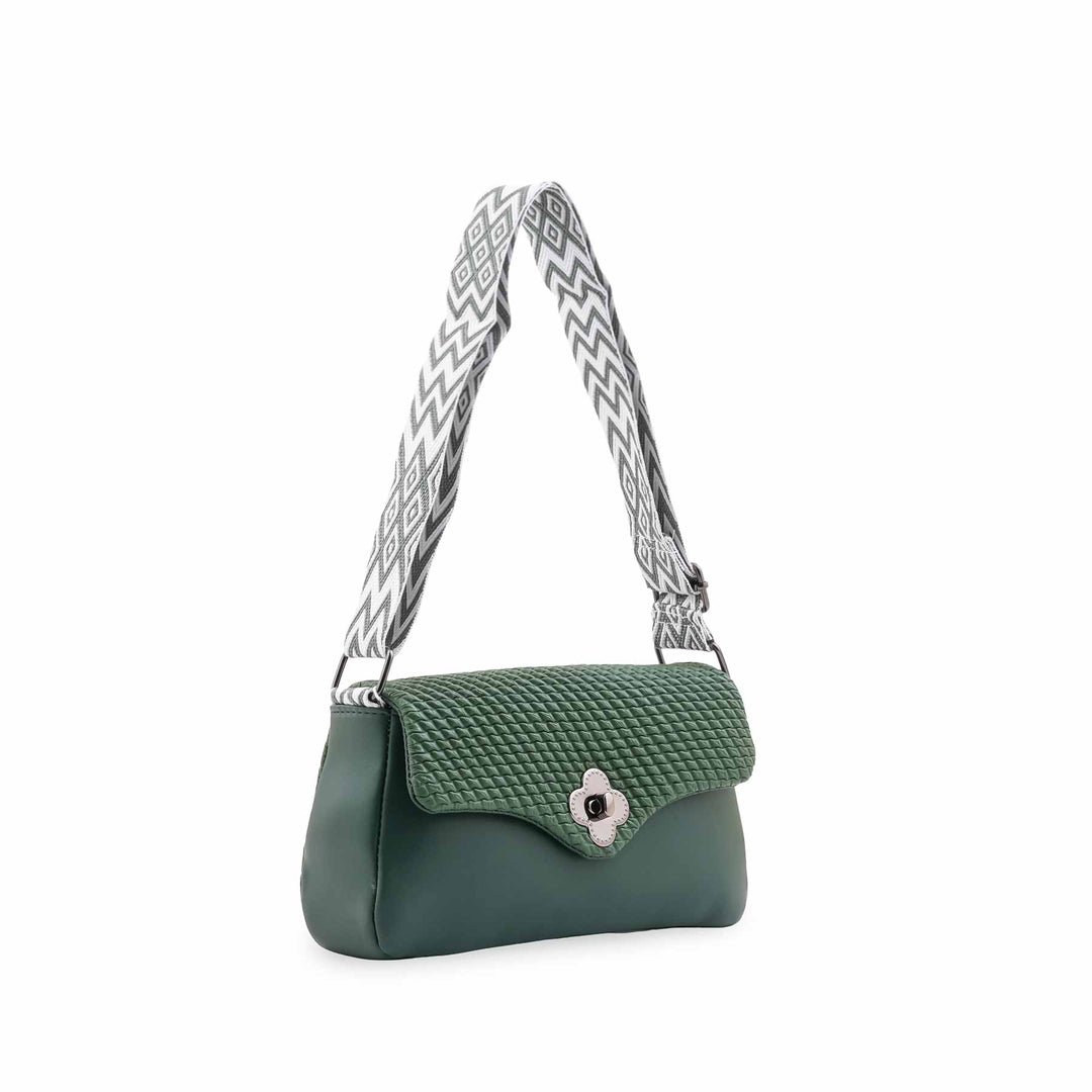Green Casual Pouch For Women P97767