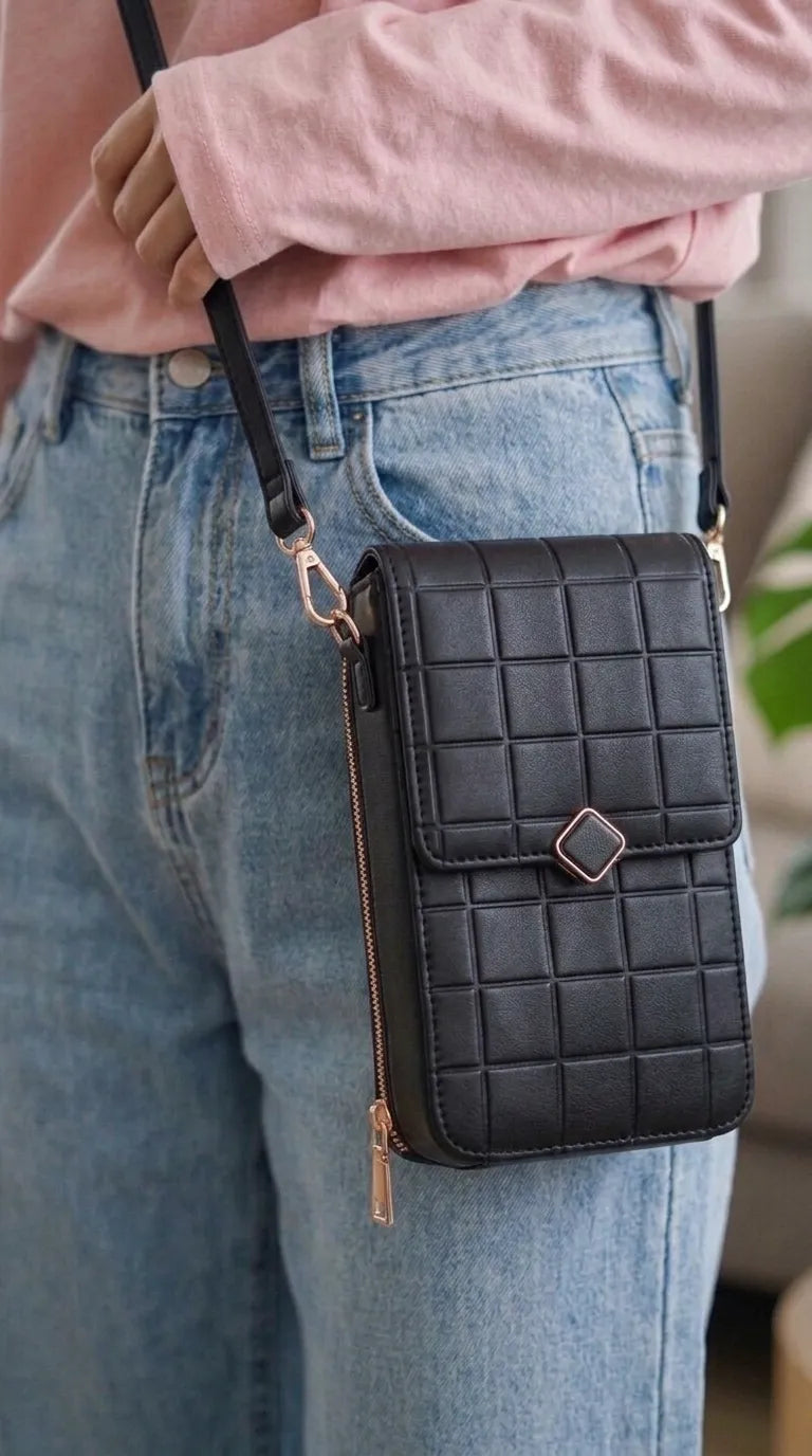 Black Casual Pouch For Women P97781