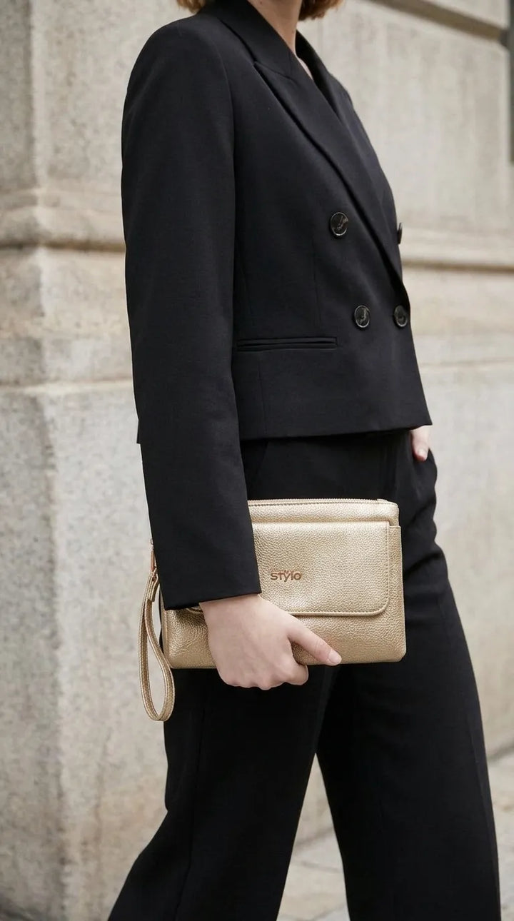Golden Formal Clutch For Women P97806