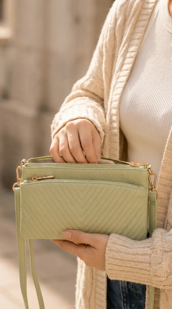 Green Casual Pouch For Women P97808