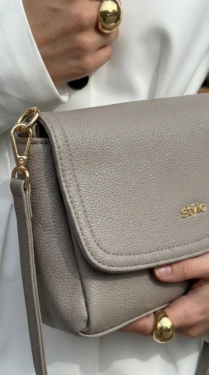 Grey Formal Clutch For Women P97811