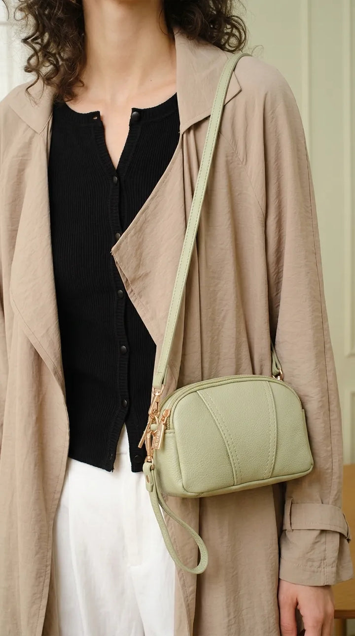 Green Casual Pouch For Women P97814