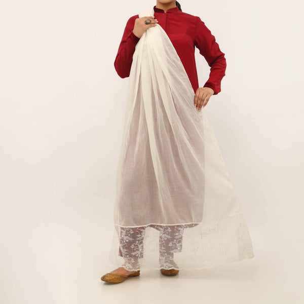 Cream Embroidered Stole PD5264