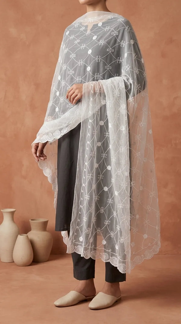White Summer Shawl PD617209