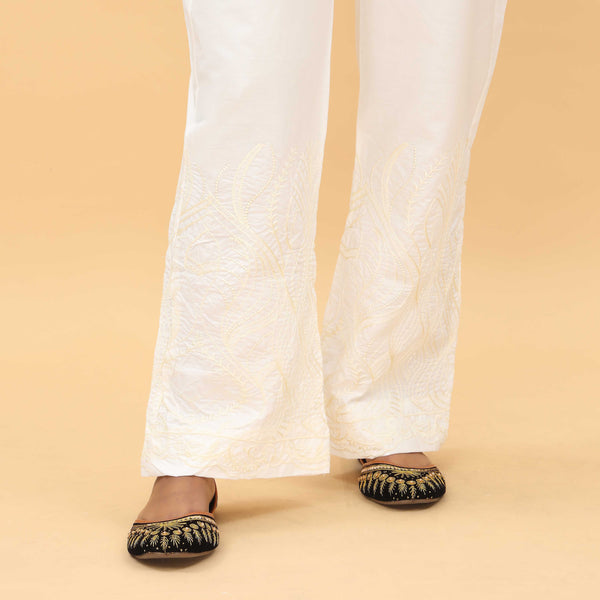 Cream Straight Fit Embellished Trouser PL4067