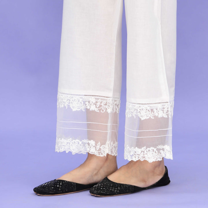 White Striaght Fit Embellished Cambric Trouser PL4087