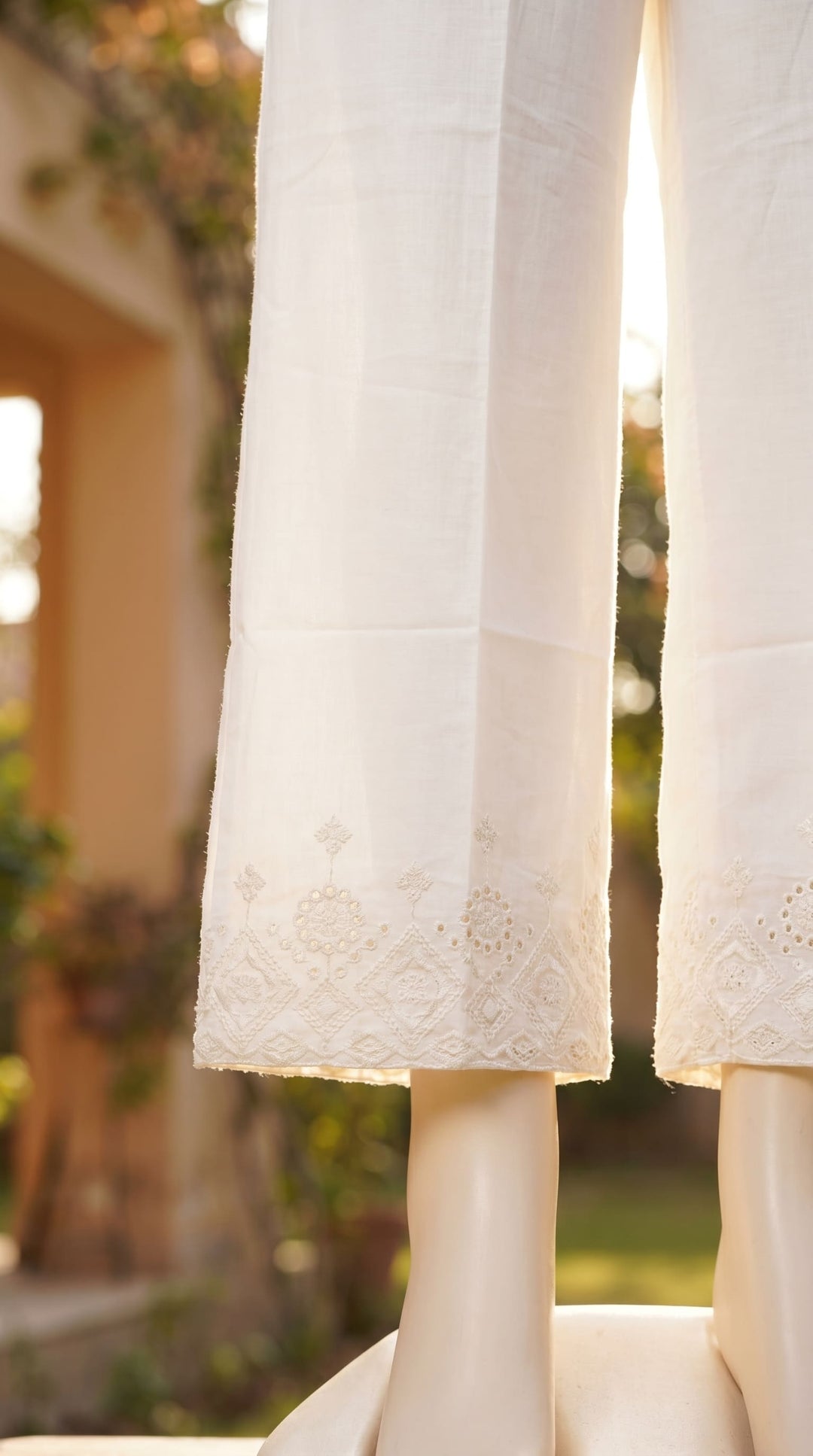 Embellished Cambric Plain Trouser PL506293