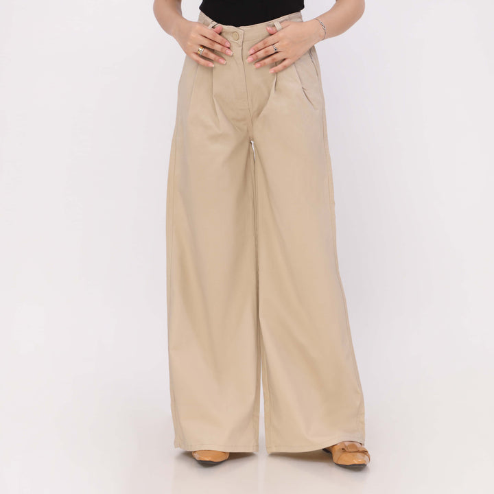 Off/White Relax Fit Twill Pant