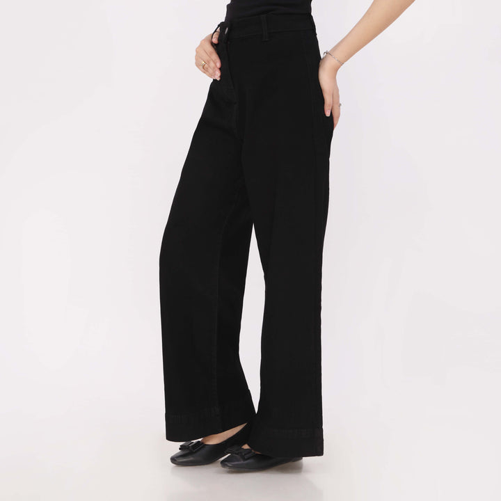 Black Relax Fit Twill Pant