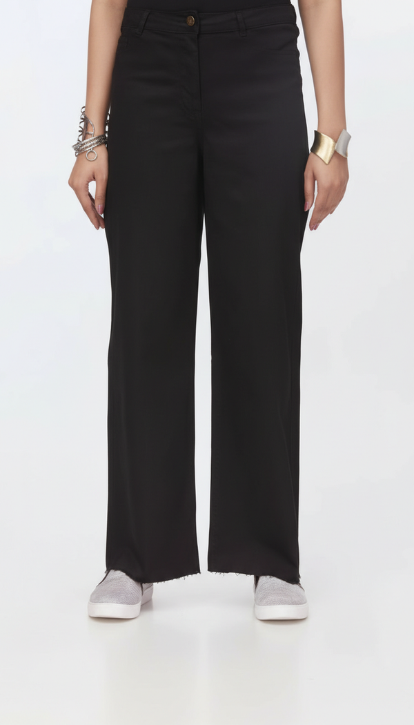 Black Seamless Flapper Denim Pant PS1540