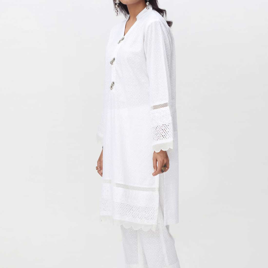 White 2PC- Embroidered ChikanKari Suit PS4153