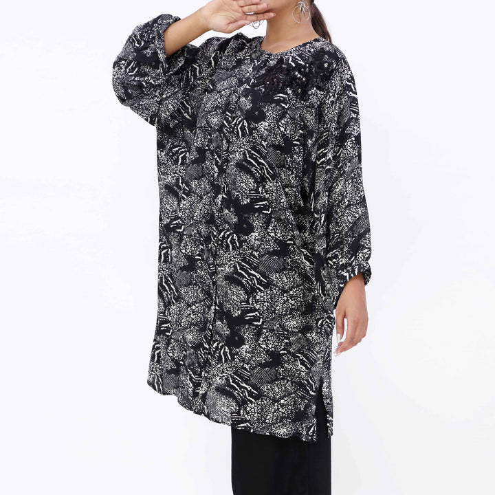 Black Embroiderd Georget Chiffon Shirt PW5008