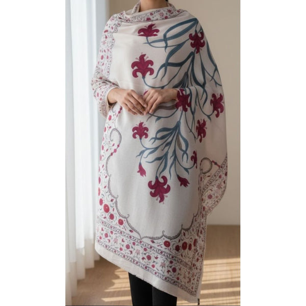 Off/White Winter Shawl PW5725