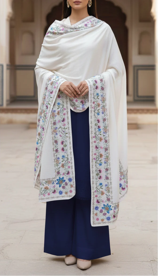 Off/White Winter Shawl PW5727