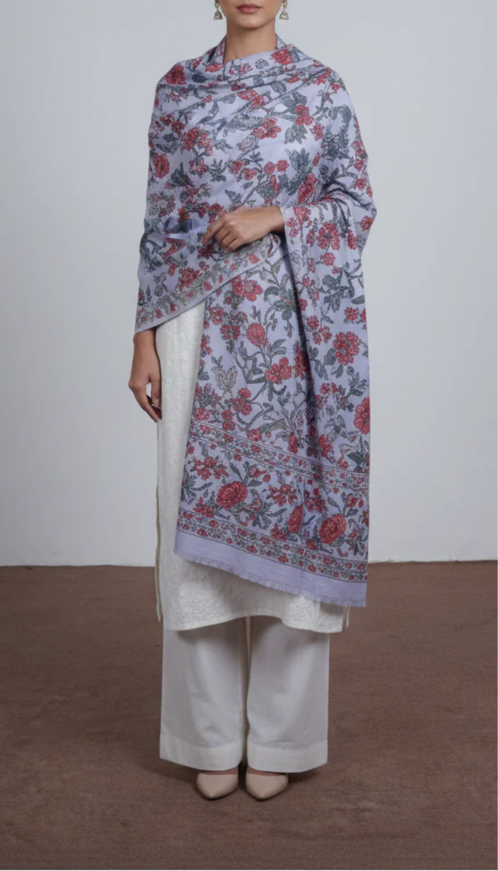 Off/White Winter Shawl PW5731