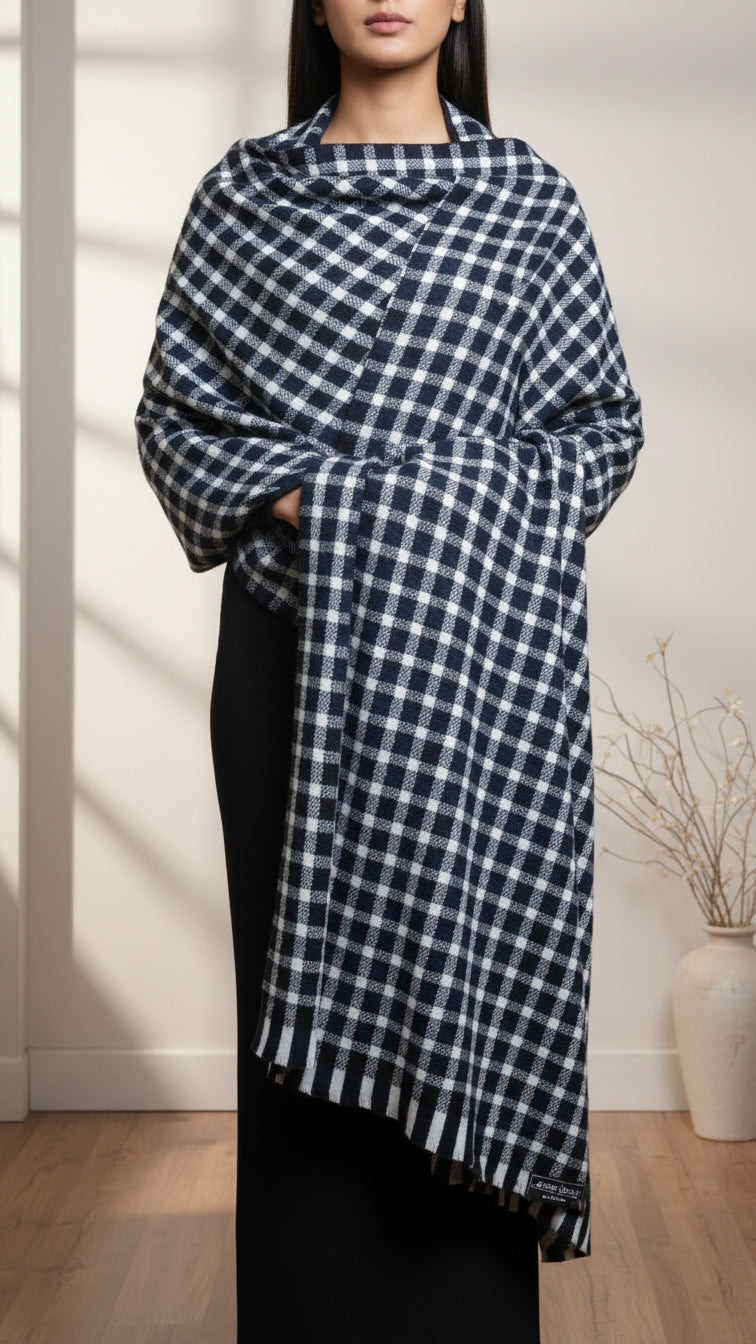 Black Winter Stole PW5741