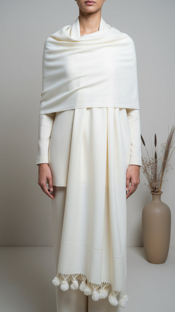 Off/White Winter Stole PW5757