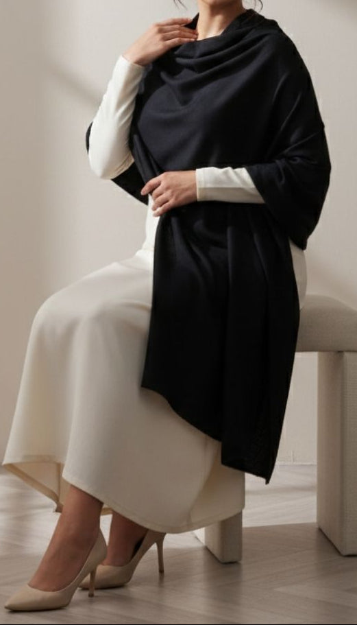 Black Winter Shawl PW5876