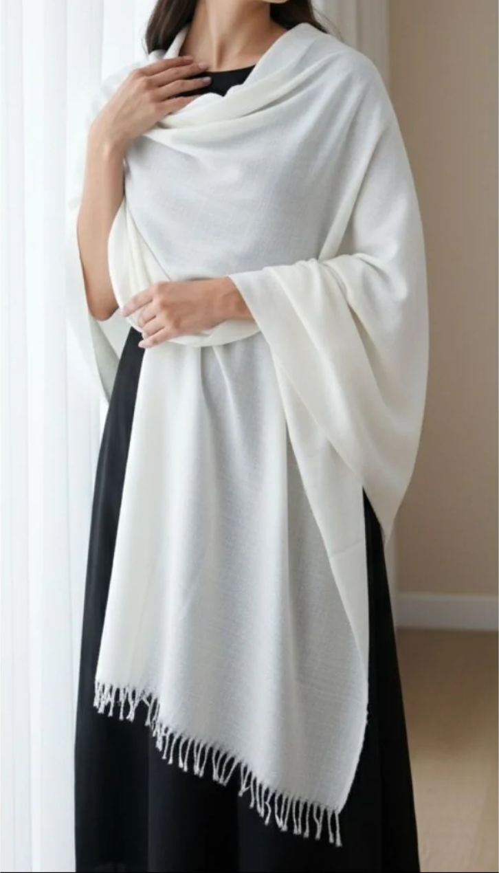 White Winter Shawl PW5879