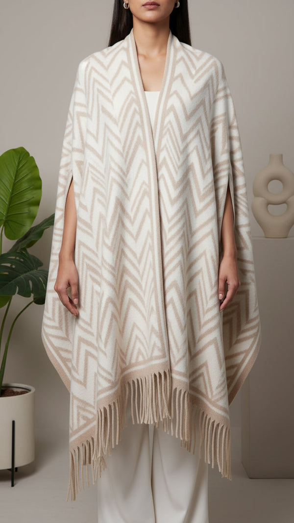 Off/White Winter Cape shawl PW5917