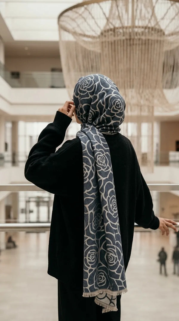 Grey Winter Acrylic Stole PW613807