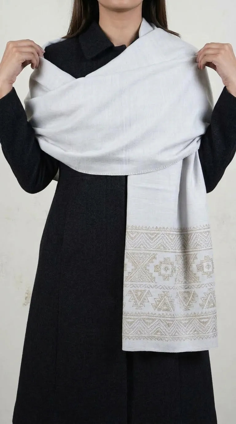 Cream Winter Acrylic Stole PW617508