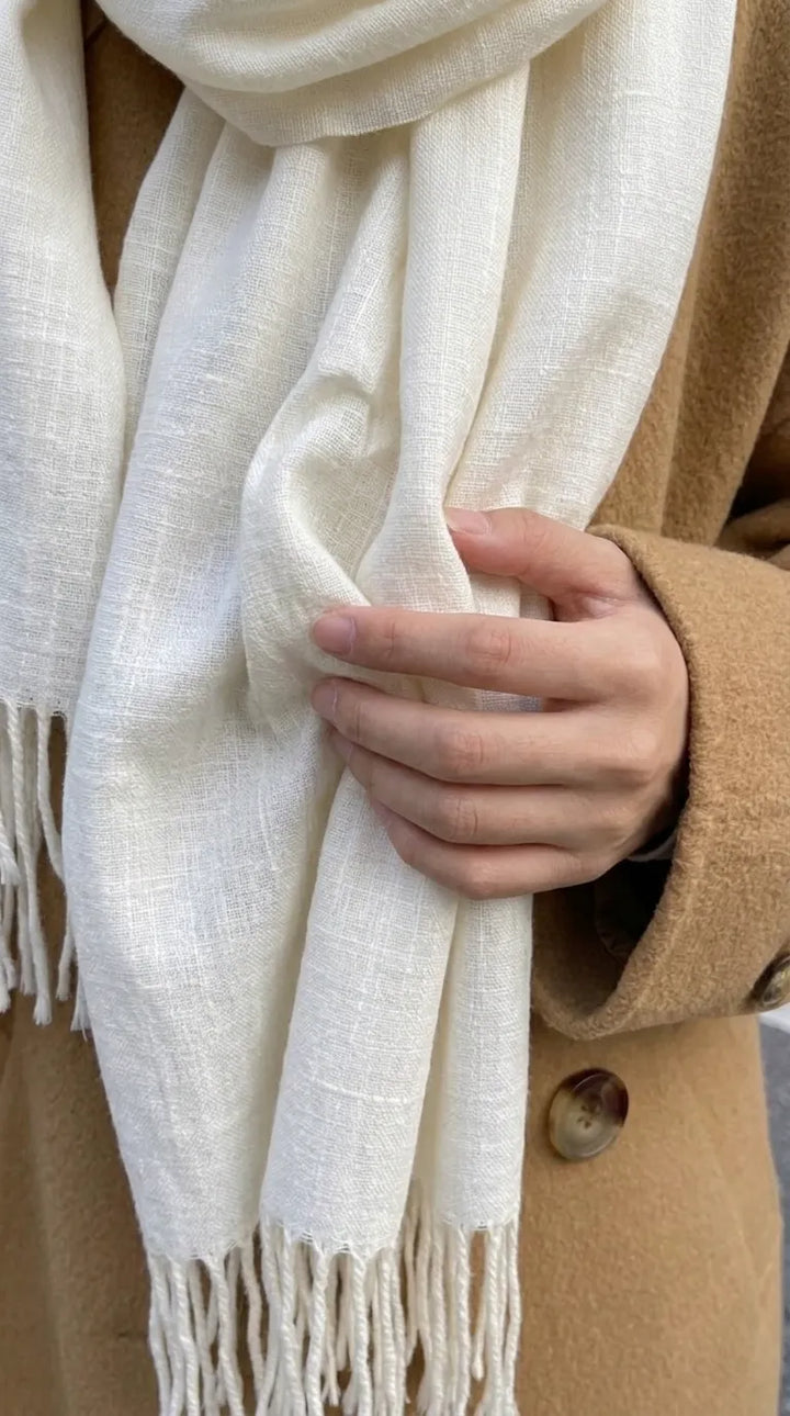 Off White Winter Acrylic Stole PW6750A6