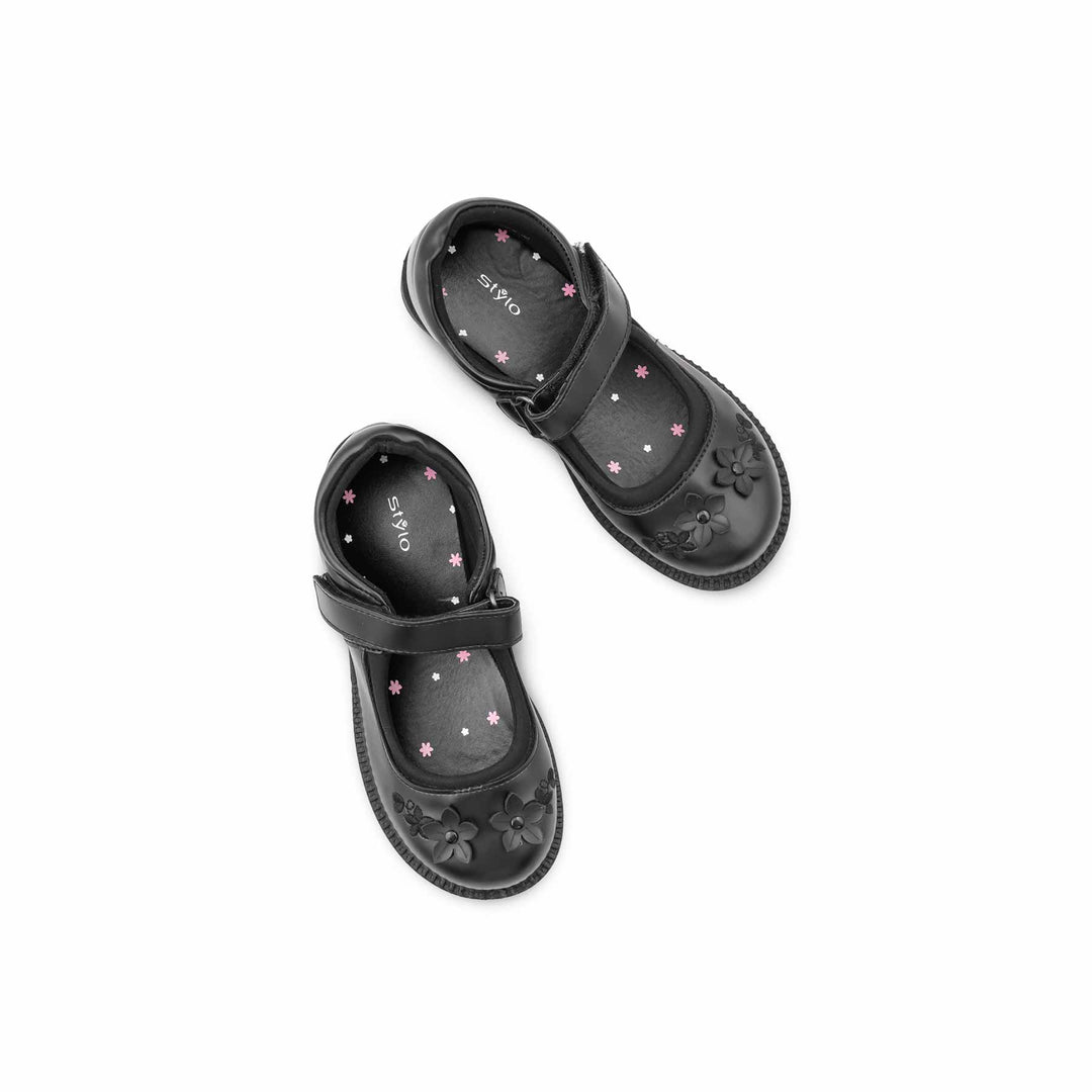 Girls Black Velcro Strap School Shoes SK0095