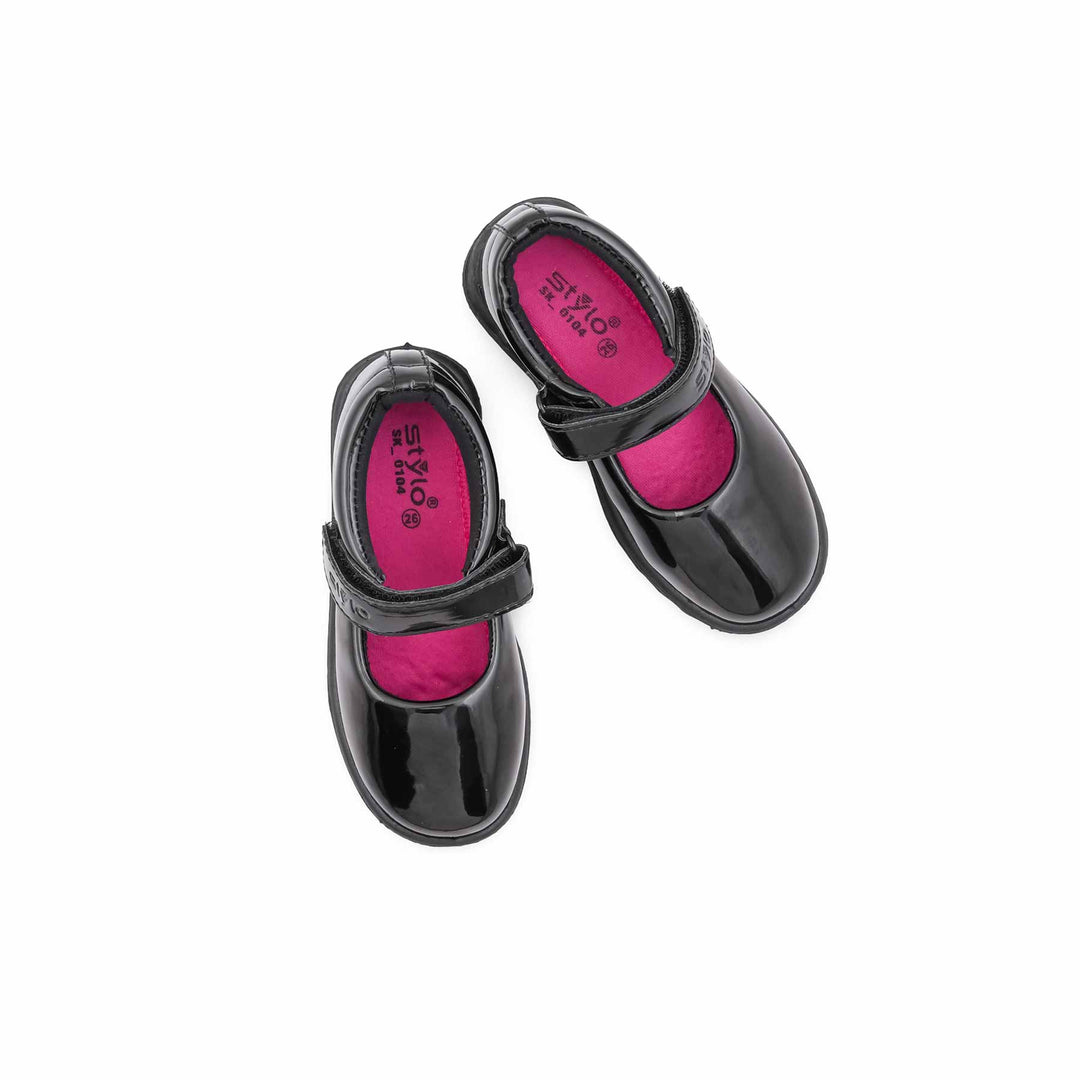 Girls Black Velcro Strap School Shoes SK0104