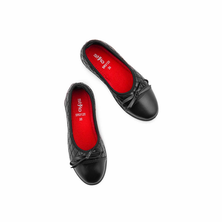 Girls Black School Pumps SK0120