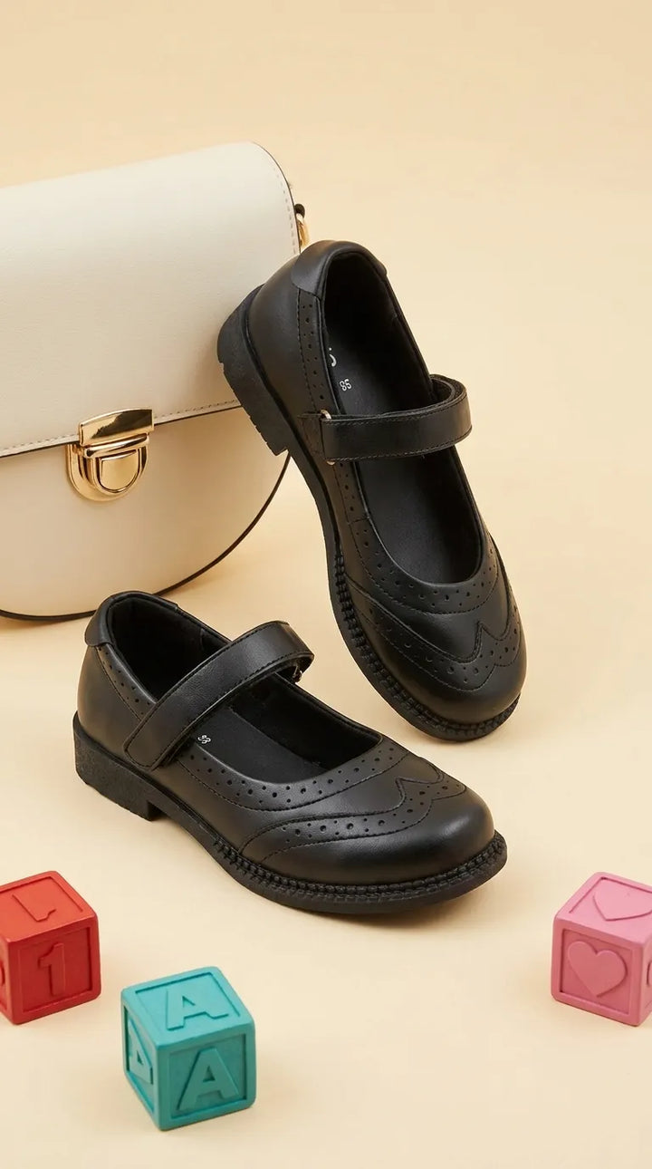 Girls Black Velcro Strap School Shoes SK0153