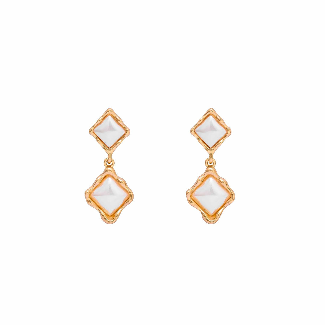 Earring T03971