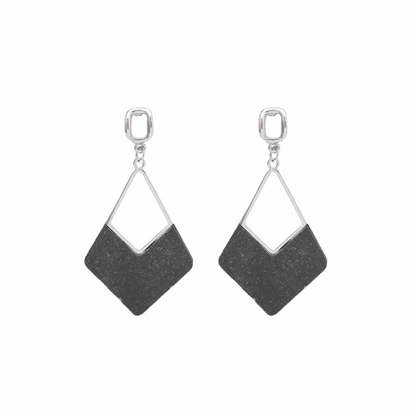 Earrings- T03974