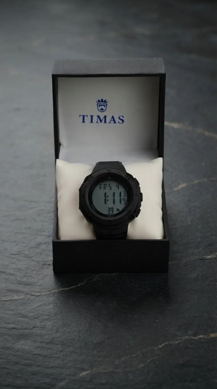 Waterproof Sports Watch for Men with Free Box T3071201