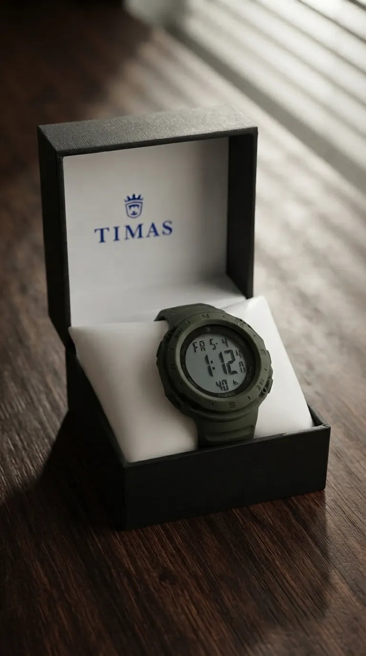 Waterproof Sports Watch for Men with Free Box T3071211