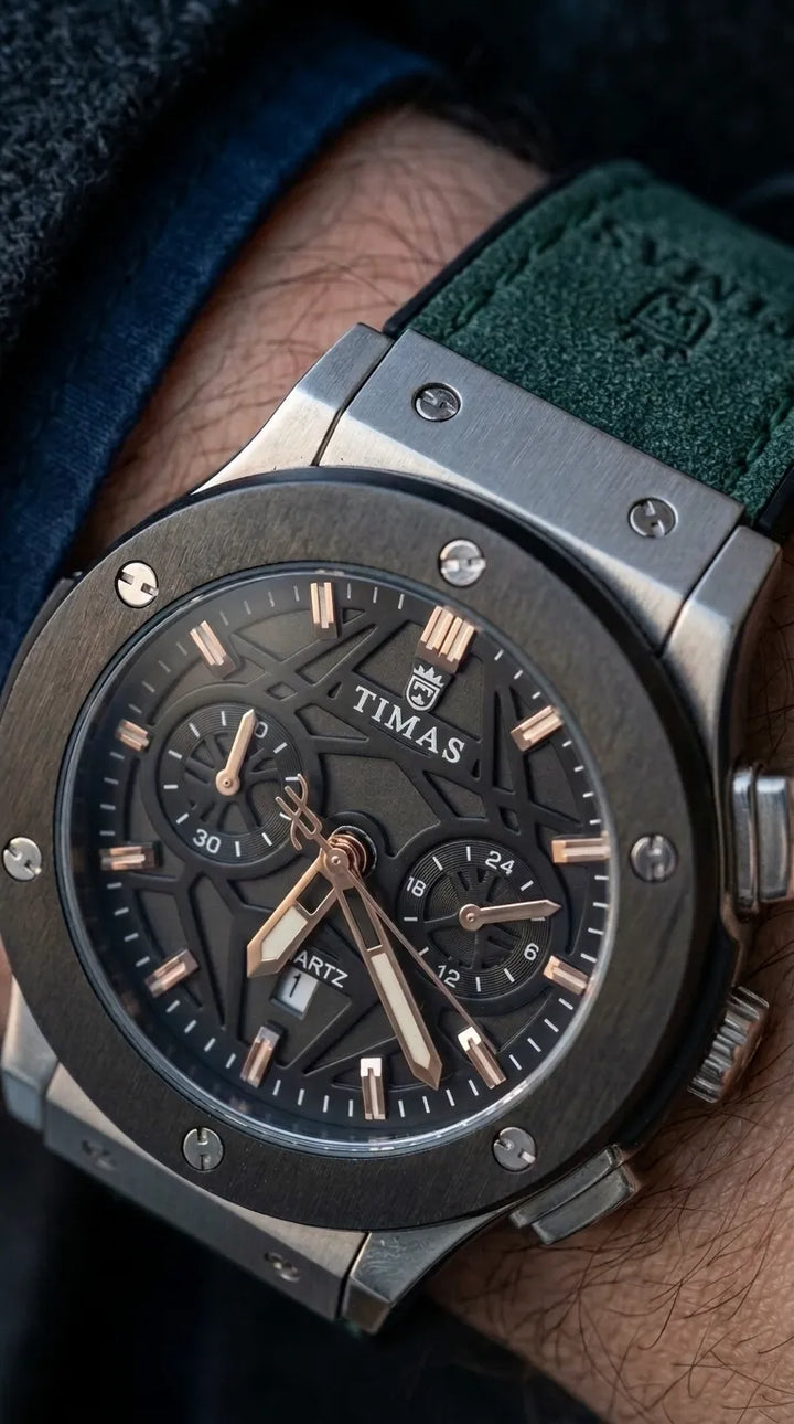 Watch for Men with Free Box T3109511
