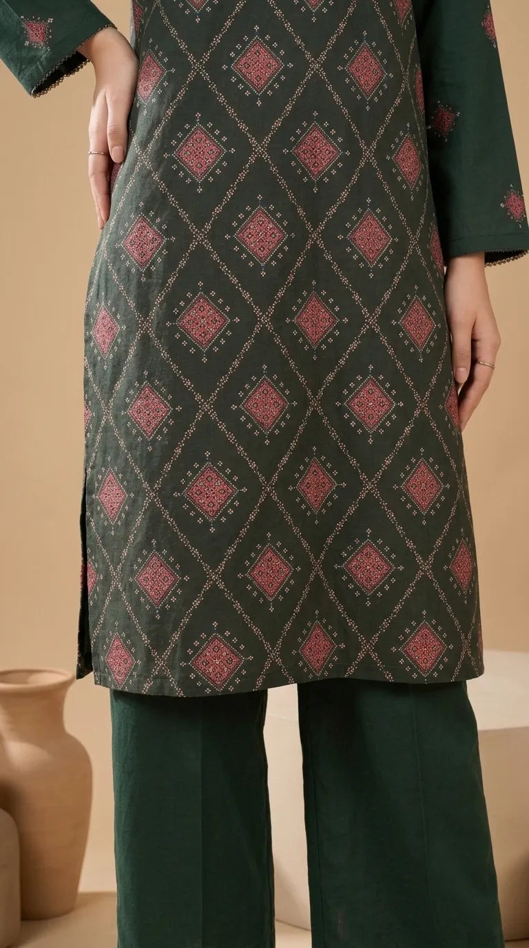 2 PC Unstitched Embellished Lawn Suit US623411