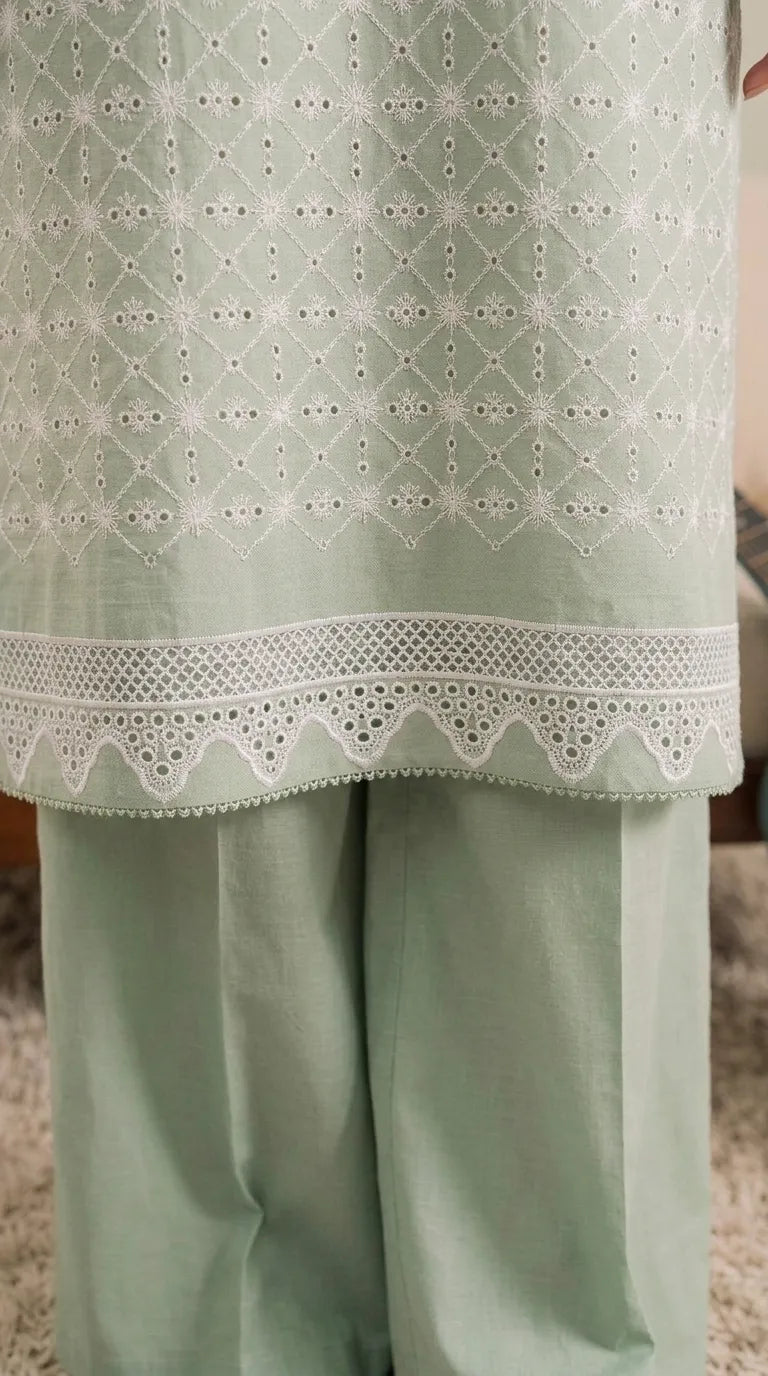 2 PC Unstitched Embroidered Khaddar Suit US638317