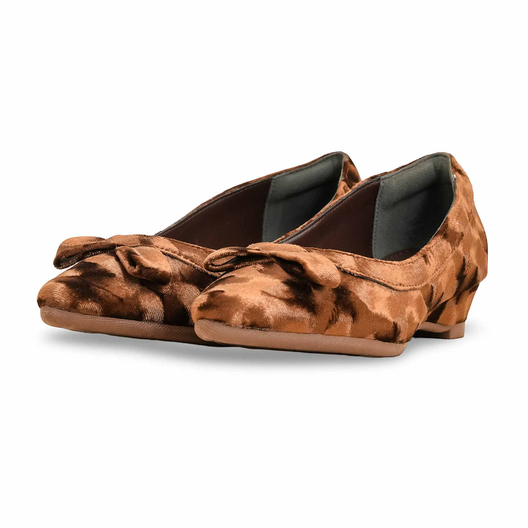 Brown Women Pumps WN1248