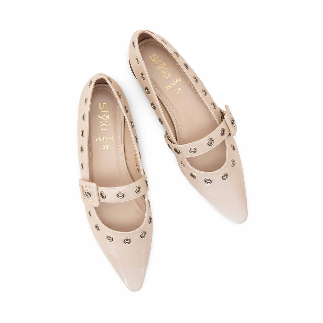 Off/White Women Pumps WN1344