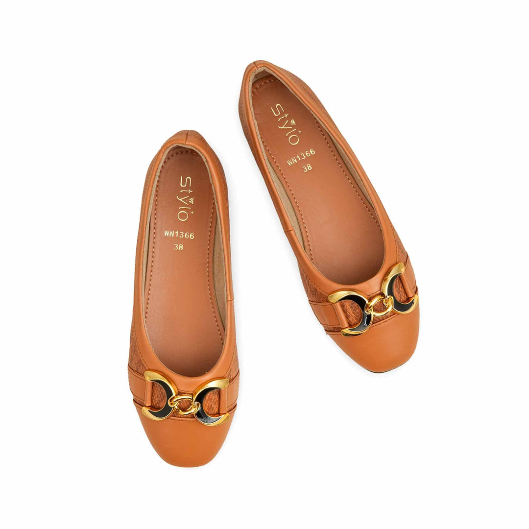 Mustard Women Pumps WN1366