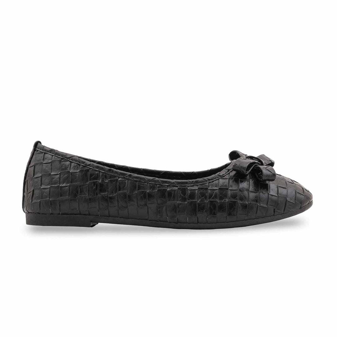 Black Casual Pumps For Women WN1381