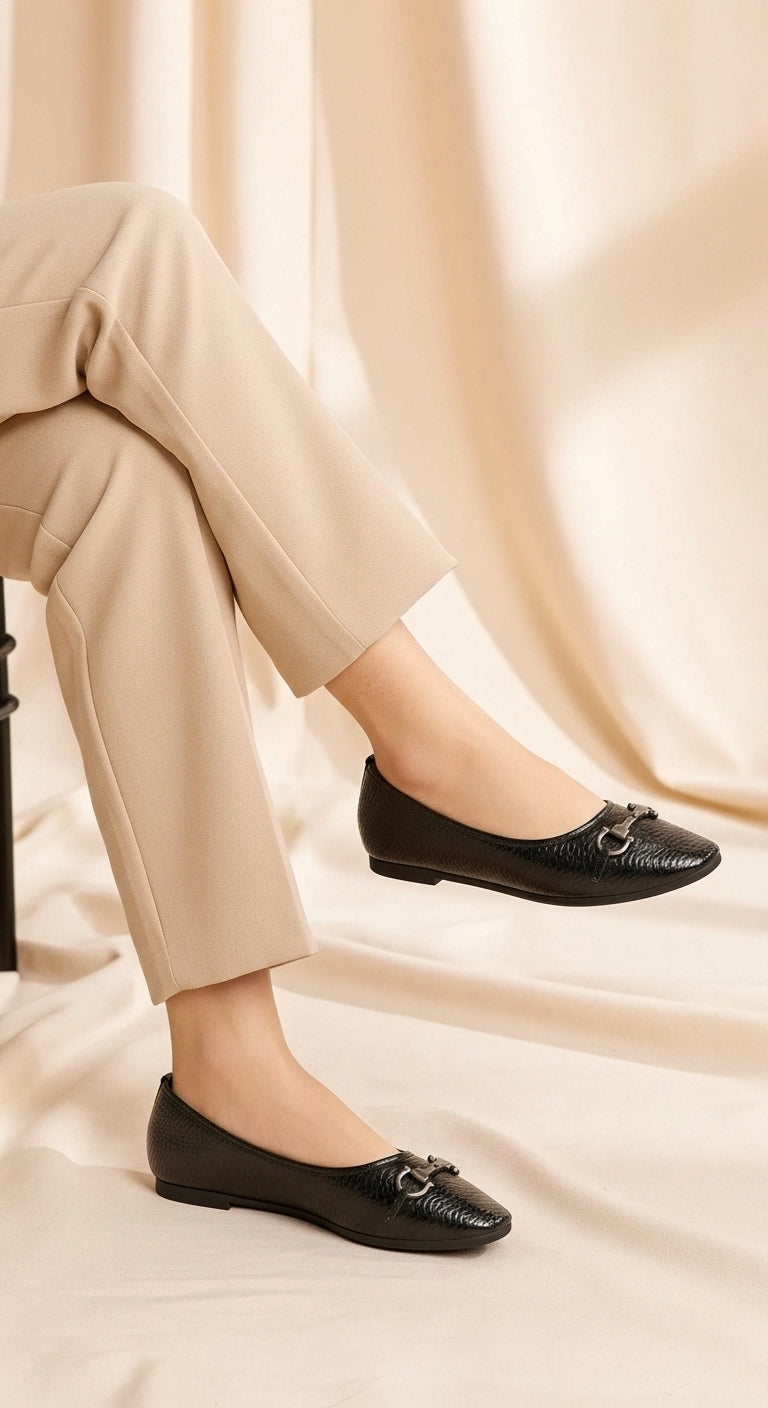 Black Casual Pumps For Women WN1386